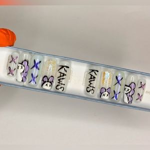 Medium Square Kaws Customized Luxury Press on Nails
